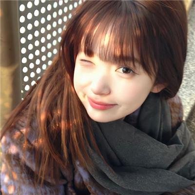 踏浪女人海报